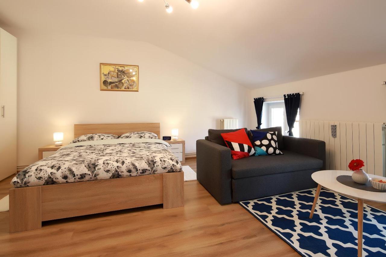 Sweet Loft Apartment "Blue" In Rijeka Center ภายนอก รูปภาพ